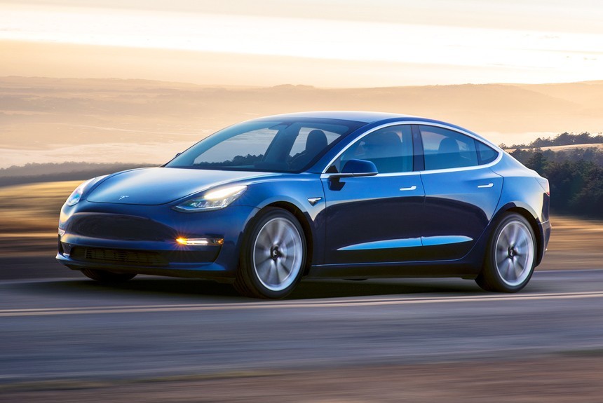 Электромобили Tesla: в чем секрет популярности моделей?