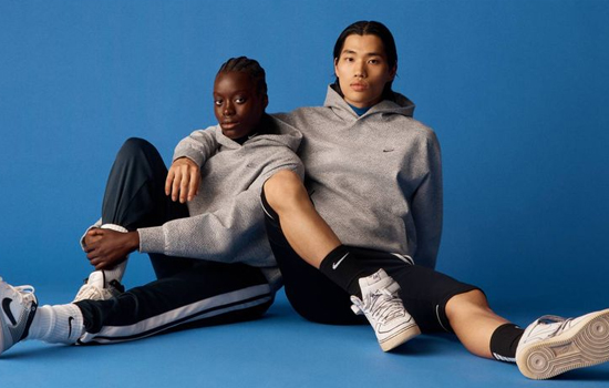Nike    Forward