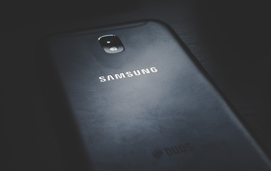 Нові смартфони Samsung відмовилися активуватися на росії