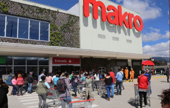 Carrefour      Makro  