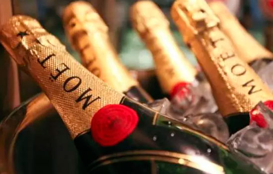 Moet Hennessy        2022 