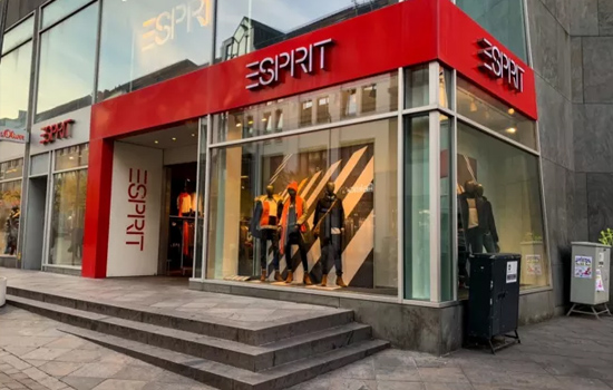  Esprit      