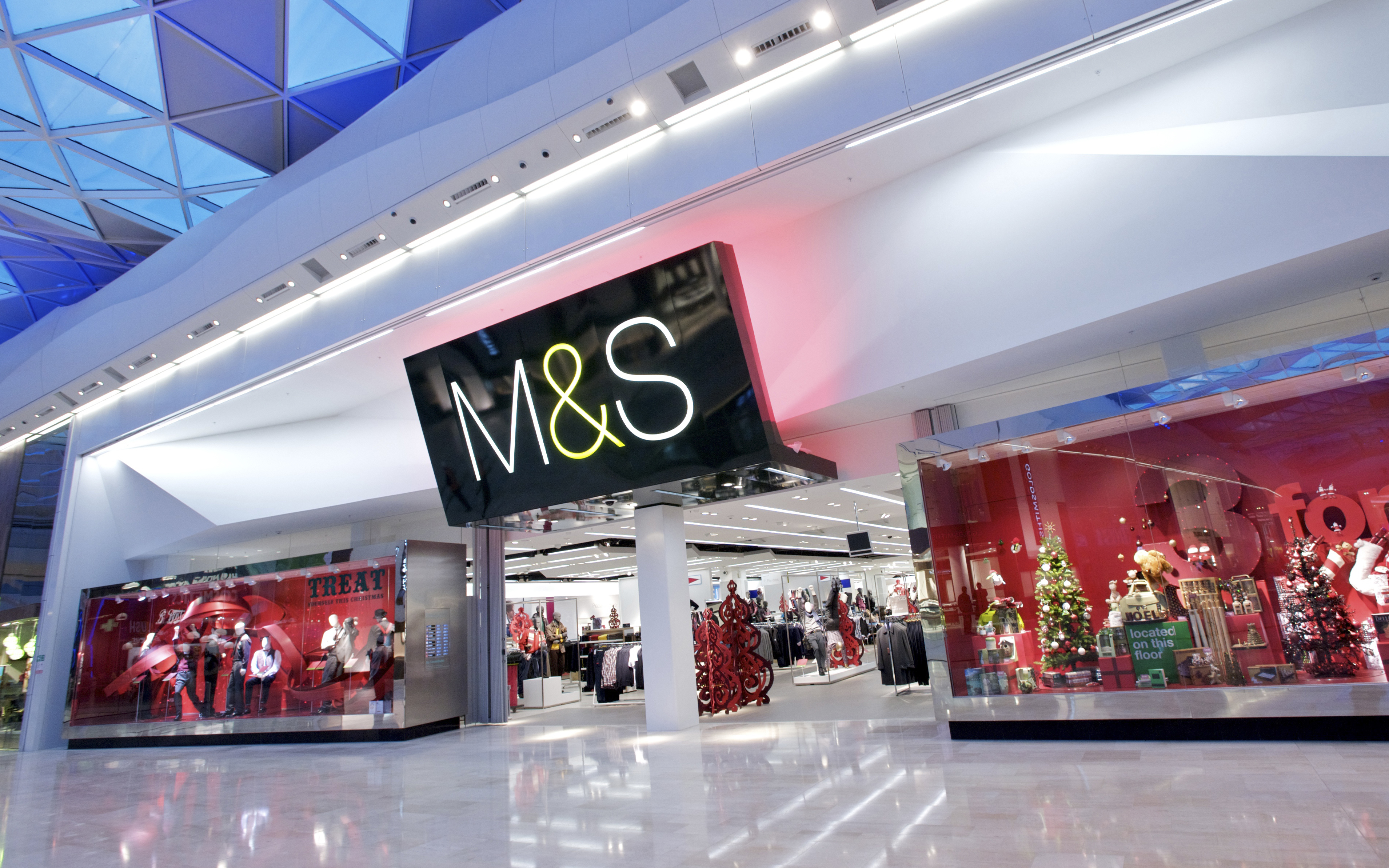 Marks and Spencer    