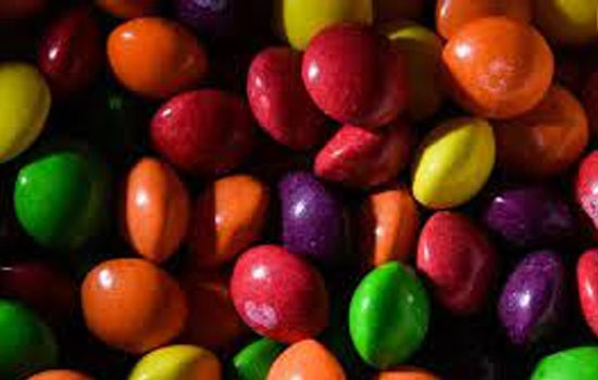 Mars     -  Skittles  