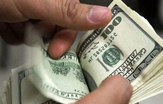 НБУ збільшив ліміт зняття готівки з валютних рахунків утричі