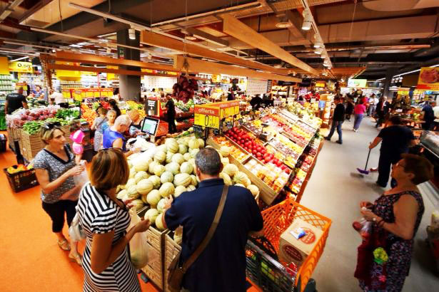 Carrefour     