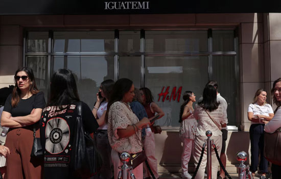  H&M     볿