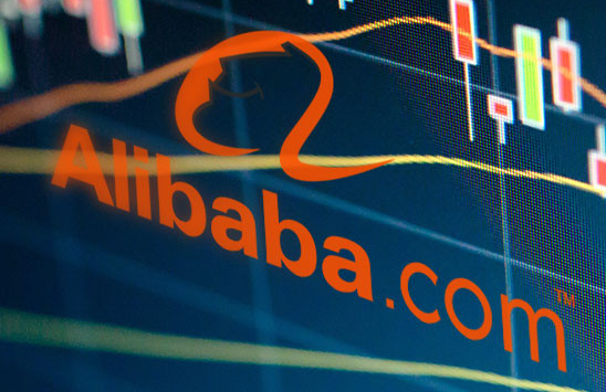 Alibaba приобретает интернет-платформу люксовых товаров