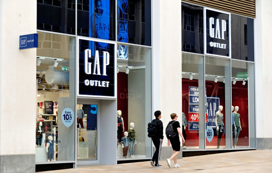 Gap   1800 