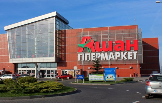  , 25        ,    Auchan   2022 