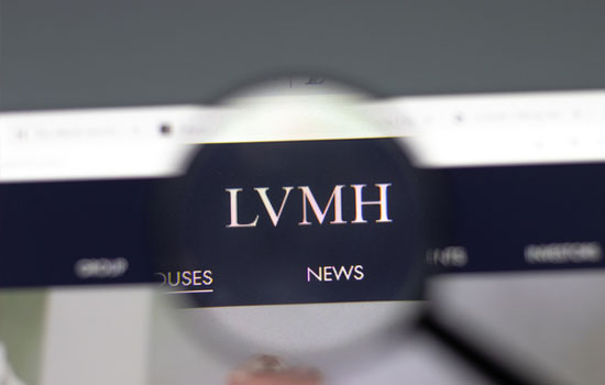   LVMH   32%