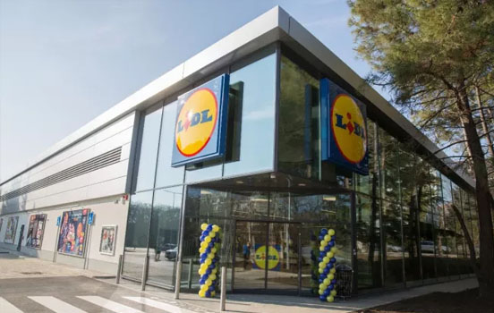 Lidl відкрила перший магазин на станції техобслуговування