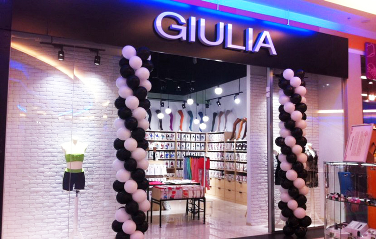 C Giulia     31  70   