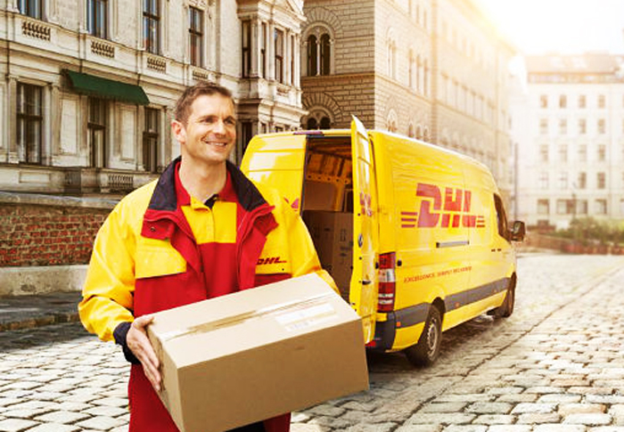 DHL     e-commerce 