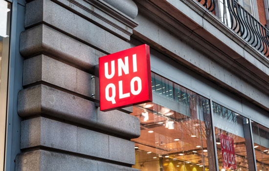   Uniqlo  