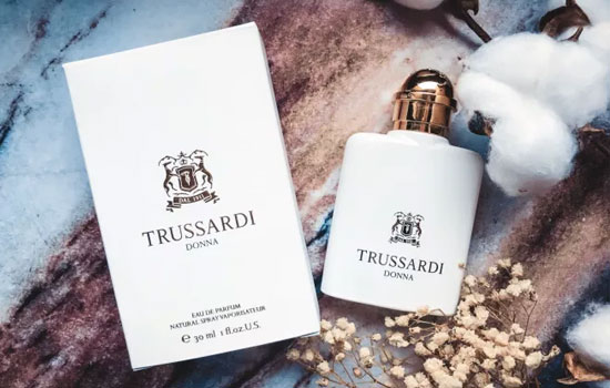  Trussardi    