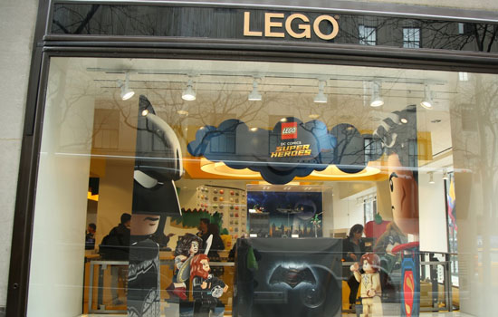 Lego      