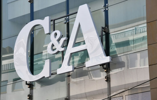     C&A   100    