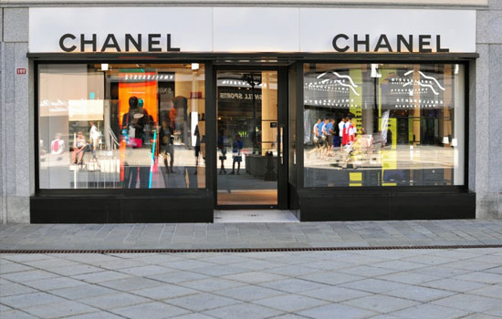   Chanel   10  