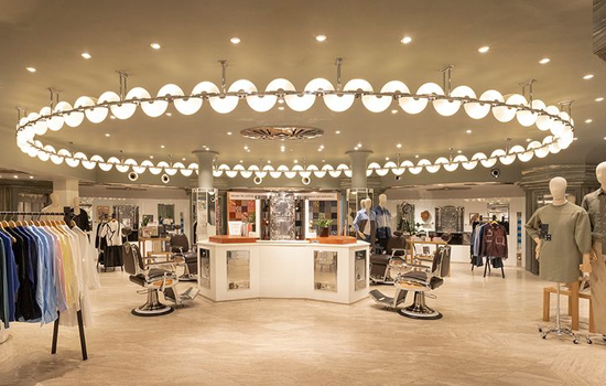 Uniqlo      
