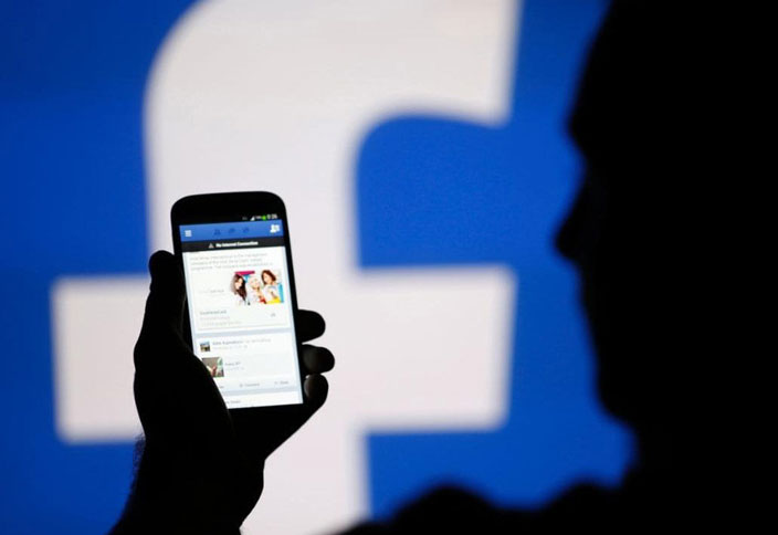    Mastercard  Facebook-   