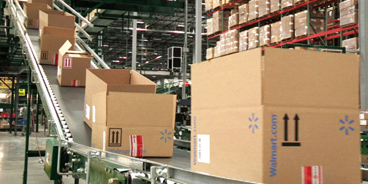 Три преимущества Walmart, которые помогут сети выиграть схватку с Amazon