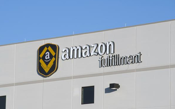 Логистика: Amazon будет осуществлять более 200 полетов в день из нового грузового хаба