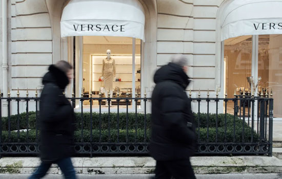 Prada   Versace  1,5 