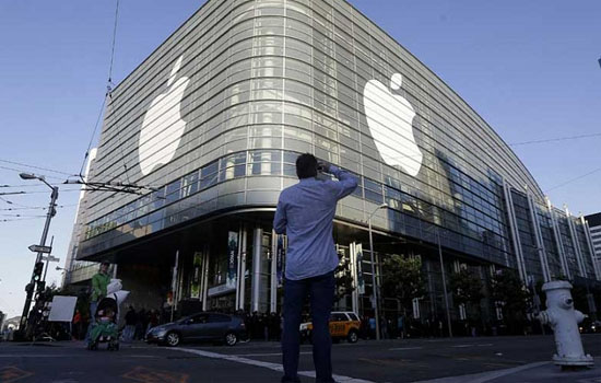 Apple     