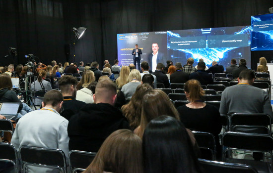     :  XXX    DistributionMaster-2025!