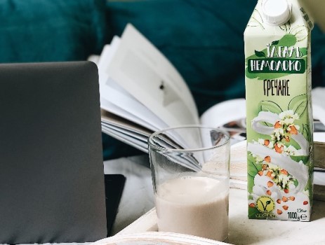В Украине впервые запустили выпуск растительного молока!
