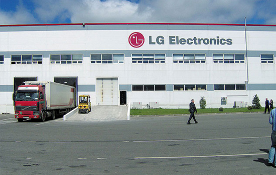 LG     