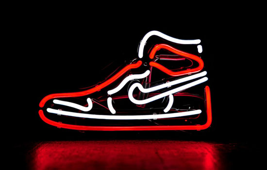   ͳ   Nike  Lego  