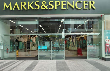 Marks & Spencer увеличил продажи продуктов и уменьшил объемы реализации одежды