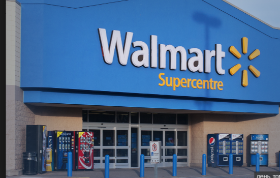 Самым посещаемым магазином в США стал Walmart