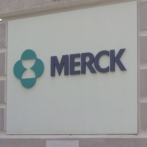 .   "Merck&Co."   52%   