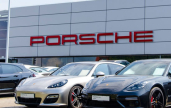 Porsche �������� ��������� ��������� �� 4 ���. �����������
