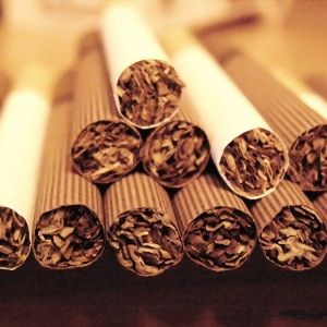 В Украине введен запрет на рекламу табачных изделий 
